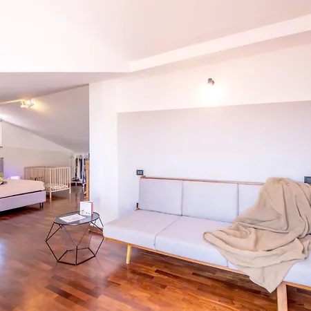 Babyaccommodation Family Hills Magliolo